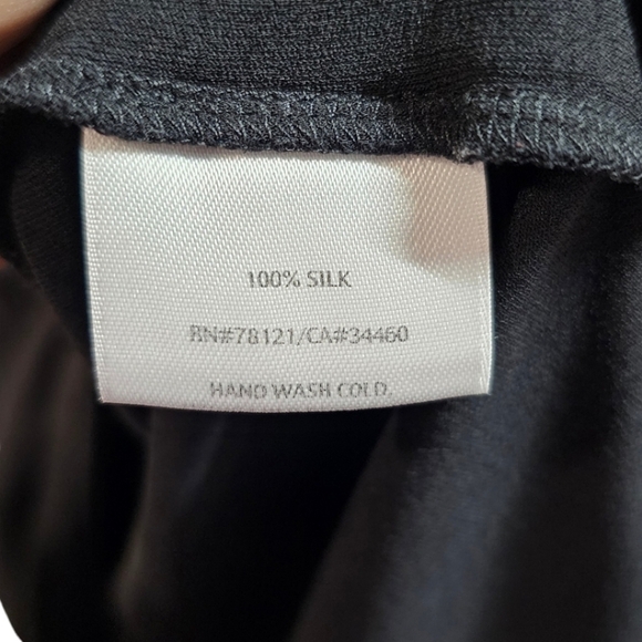 Eileen Fisher Black 100% Silk Georgette Top Capsule Wardrobe Classic Style M - Picture 10 of 10